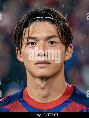 Basilea, Svizzera. 20 agosto 2025. Basilea, Svizzera, 20 agosto 2025 Keigo Tsunemoto (6 FC Basilea 1893) durante la partita Play-off di UEFA Champions League tra FC Basilea 1893 e F.C. Copenhagen al St. Jakob Park di Basilea, Svizzera. (Priscila Bütler/SPP) credito: SPP Sport Press Photo. /Alamy Live News Foto Stock