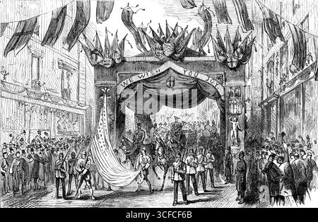 La processione del Lord Mayor: Arch in Broad-Street - la bandiera americana, 1881. "Ti auguriamo gioia". Personale militare che marciava attraverso la City di Londra. Ogni anno viene nominato un nuovo sindaco di Londra, e la sfilata pubblica che si svolge come cerimonia di inaugurazione riflette che questo era una volta uno degli uffici più importanti in Inghilterra. Da "Illustrated London News", 1881. Foto Stock
