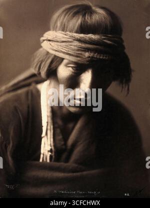 Un medico Navajo, 1904 anni. Foto Stock