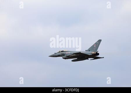 BAE multiruolo Eurofighter Typhoon FGR4 del numero 29 Squadron con sede a RAF Coningsby, Lincolnshire. Foto Stock