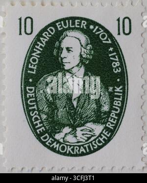 Leonhard Euler, 1707, 1783, matematico e fisico svizzero. Ritratto su un francobollo tedesco Foto Stock