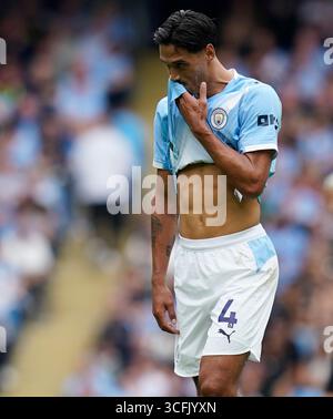 Manchester, Regno Unito. 23 agosto 2025. Tijjani Reijnders del Manchester City durante la partita Manchester City vs Tottenham Hotspur Premier League all'Etihad Stadium di Manchester. Il credito per immagini dovrebbe essere: Andrew Yates/Sportimage Credit: Sportimage Ltd/Alamy Live News Foto Stock