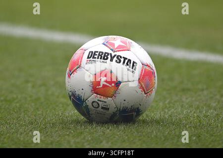 Francoforte, Germania. 23 agosto 2025. Fussball 1. Bundesliga 1. Spieltag Eintracht Frankfurt - SV Werder Brema am 23.08.2025 im Deutsche Bank Park di Francoforte le normative Derbystar Spielball DFL vietano qualsiasi uso di fotografie come sequenze di immagini e/o quasi-video. Foto: Revierfoto credito: ddp media GmbH/Alamy Live News Foto Stock