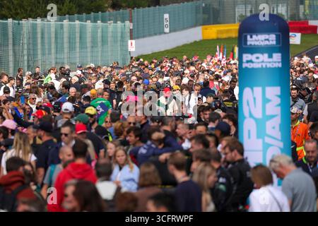Stavelot, Belgio. 24 agosto 2025. Ambiance pre grille de partenza, griglia di partenza durante le 4 ore di Spa-Francorchamps, 4° round dell'European le Mans Series 2025 sul circuito di Spa-Francorchamps dal 22 al 24 agosto 2025 a Stavelot, Belgio - foto Paulo Maria/DPPI credito: DPPI Media/Alamy Live News Foto Stock