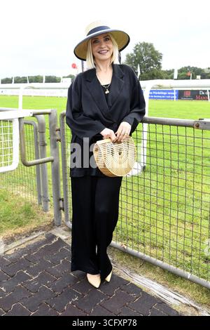 Janin Ullmann beim Audi Ascot Renntag am 24.08.2025 auf der Galopprennbahn Neue Bult ad Hannover Foto Stock