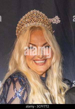 Los Angeles, Stati Uniti. 23 agosto 2025. Angela Deem partecipa alla Reality Star Angela Deem ospita Song Release Event per "Queen of Reality" al Mas Mananitas di Los Angeles. Credito: SOPA Images Limited/Alamy Live News Foto Stock