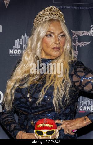 Los Angeles, Stati Uniti. 23 agosto 2025. Angela Deem partecipa alla Reality Star Angela Deem ospita Song Release Event per "Queen of Reality" al Mas Mananitas di Los Angeles. Credito: SOPA Images Limited/Alamy Live News Foto Stock