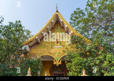 Tempio di Phra That Doi Kham vicino a Chiang mai in Thailandia Foto Stock