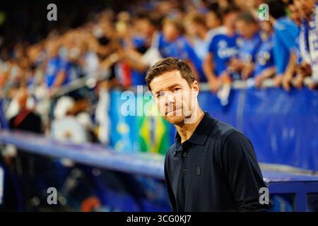 Xabi Alonso visto durante la partita di LaLiga EA SPORTS tra le squadre del Real Oviedo e del Real Madrid FC allo stadio Carlos Tartiere (Maciej Rogowski) Foto Stock