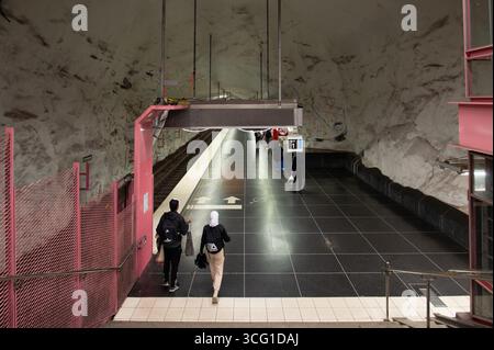 Vista delle splendide stazioni della metropolitana di Stoccolma, 25 agosto 2025 Svezia Foto Stock