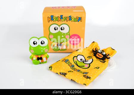 Keroppi Mini Figure toy della collezione Hello Kitty and Friends – Galles, Regno Unito – 06 agosto 2025 Foto Stock
