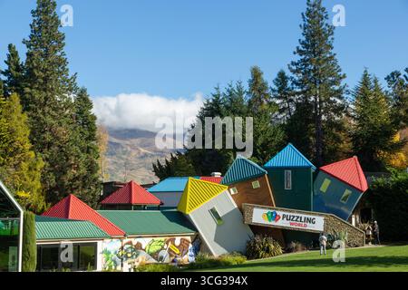 Stuart Landsborough's Puzzling World è un'attrazione turistica vicino a Wānaka, nuova Zelanda Foto Stock