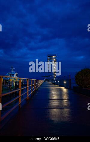 Molo di Moleturm di notte a Friedrichshafen, Lago di Costanza Foto Stock