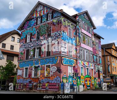 Graffiti House su Metzgerstraße a Tübingen, Germania Foto Stock
