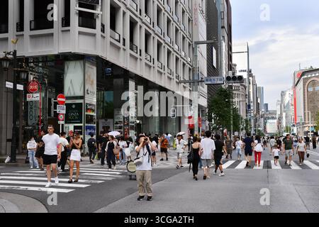 Ginza avenue a Tokyo - Giappone Foto Stock
