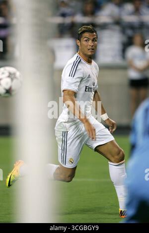 Cristiano Ronaldo in azione giocando una partita di calcio in rappresentanza del Real Madrid nel 2013 durante una partita a Glendale, Arizona. Foto Stock