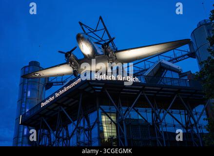 Museo tecnico tedesco a Berlino il 5 luglio 2025. Il museo è stato inaugurato nel 1983 come Museo dei trasporti e della tecnologia e gestisce oltre 100 t. Foto Stock