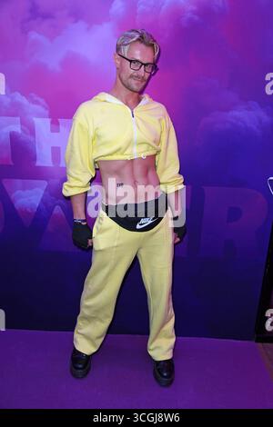 Aaron Königs beim Premieren-Event von THE POWER di Joyn auf dem Alice Rooftop & Garden a Berlino AM 28.08.2025 *** Aaron Königs al primo evento del POTERE di Joyn all'Alice Rooftop Garden di Berlino il 28 08 2025 Foto Stock