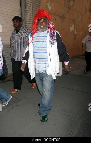 George Clinton in giro a New York City - 3 maggio 2007 Foto Stock