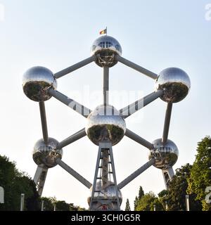 Futuristico Atomium Landmark a Bruxelles, Belgio Foto Stock