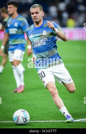 Madrid, Spagna, Spagna. 30 agosto 2025. Franco MASTANTUONO del Real Madrid durante la partita di LaLiga tra il Real Madrid CF e l'RCD Mallorca allo stadio Santiago Bernabeu il 30 agosto 2025 a Madrid, Spagna. (Credit Image: © Matthieu Mirville/ZUMA Press Wire) SOLO PER USO EDITORIALE! Non per USO commerciale! Foto Stock