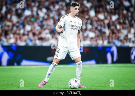 Madrid, Spagna, Spagna. 30 agosto 2025. Federico VALVERDE del Real Madrid durante la partita di LaLiga tra Real Madrid CF e RCD Mallorca allo stadio Santiago Bernabeu il 30 agosto 2025 a Madrid, Spagna. (Credit Image: © Matthieu Mirville/ZUMA Press Wire) SOLO PER USO EDITORIALE! Non per USO commerciale! Foto Stock