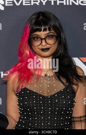 Los Angeles, Stati Uniti. 31 agosto 2025. Il cantante Ohona partecipa alla EVERYTHING Grand Opening a Burbank, Los Angeles, CA, 31 agosto 2025 Credit: Eugene Powers/Alamy Live News Foto Stock