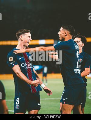 Fabian Ruiz - Achraf Hakimi | PSG - SCO Angers Celebrations Foto Stock