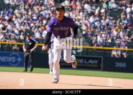 Agosto 31 2025: Ryan Ritter (8), seconda base del Colorado, gioca durante la partita tra Chicago Cubs e Colorado Rockies giocata al Coors Field di Denver Co. David Seelig/Cal Sport medi Foto Stock