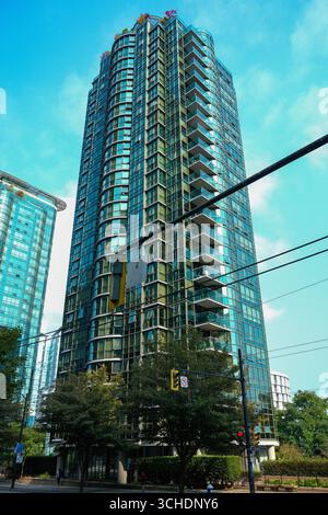 Il condominio Harbourside Park II lungo Coal Harbour, Vancouver, BC. Foto Stock