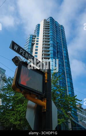 Il Palais Georgia condominio lungo West Georgia Street presso West Pender Street nel centro di Vancouver, BC. Foto Stock