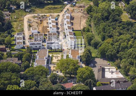 Vista aerea, nuova proprietà residenziale case unifamiliari, an der Zechenbahn e Zur Alten Ziegelei, Alt-Homberg, Duisburg, zona della Ruhr, Renania settentrionale-Westphal Foto Stock