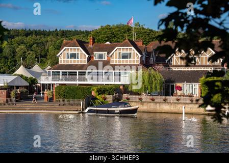 Vista serale del Leander Club, Henley-on-Thames, Oxfordshire, Regno Unito Foto Stock