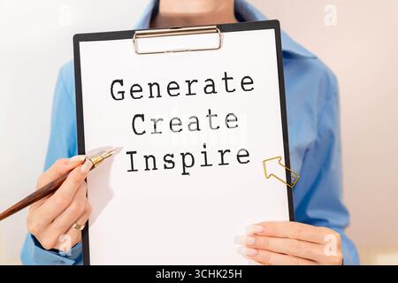 Crea o distruggi simbolo. Parola concettuale Crea o distruggi su blocchi di legno. Mano d'affari. Bellissimo sfondo arancione. Business and Create or Destr. (Affari e creazione o destinazione Foto Stock