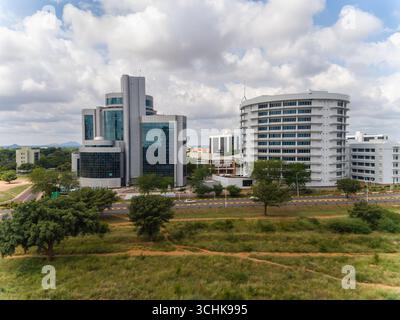 Vista aerea di Gaborone diurna, torri, Gaborone è la capitale del Botswana, la piccola nazione dell'Africa meridionale con un'economia basata sul dia Foto Stock