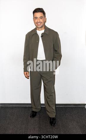 Miami, Stati Uniti d'America. 2 settembre 2025. DORAL, FL- 3 SETTEMBRE 2025: Borja Voces “Codico de Investigation” viene visto durante “Despierta América” il 3 settembre 2005 a Doral, Florida. (Foto di Alberto E. Tamargo/Sipa USA) credito: SIPA USA/Alamy Live News Foto Stock