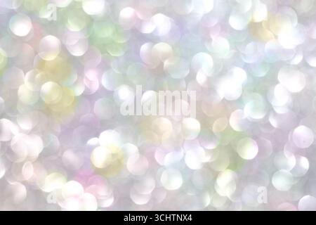 Sfondo bokeh chiaro pastello con colori tenui e sognanti Foto Stock
