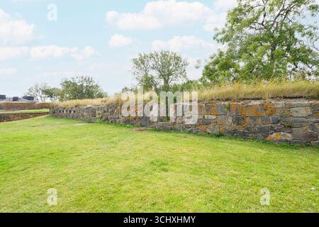 Helsinki, Finlandia. Agosto 27 2025. le fortificazioni militari intorno all'isola Foto Stock