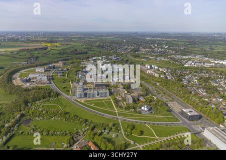 Vista aerea, Rheinisch-Westfaelische Technische Hochschule Aachen, University RWTH Campus Melaten Nord, sede di ricerca scientifica, Campus-Boulevard Foto Stock