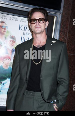 New York, Stati Uniti. 3 settembre 2025. Cameron Douglas alla prima di Looking Through Water NY al DGA Theater il 3 settembre 2025 a New York. Foto di MM/ABACAPRESS.COM credito: Abaca Press/Alamy Live News Foto Stock