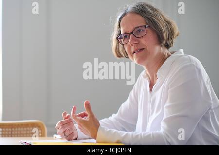 Julia von Blumenthal, Praesidentin der Humboldt Universitaet Berlin foto vom 18.08.2025. SOLO PER USO EDITORIALE *** Julia von Blumenthal, Presidente dell'Università Humboldt di Berlino foto dal 18 08 2025 SOLO PER USO EDITORIALE Copyright: epd-bild/ChristianxDitsch D25D0818JuliaVonBlumenthal161456 Foto Stock