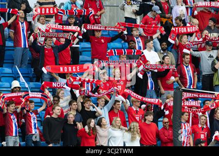 Oslo, Norvegia. 4 settembre 2025. I tifosi norvegesi sono visti prima dell'amichevole internazionale tra Norvegia e Finlandia allo stadio Ullevaal di Oslo, Norvegia. Credito: SPP Sport Press Photo. /Alamy Live News Foto Stock
