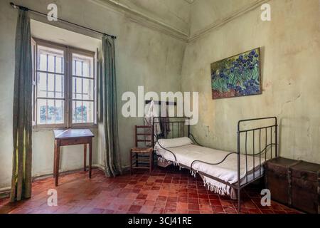 VINCENT VAN GOGH (1853-1890) CAMERA DA LETTO (8 MAGGIO 1888-MAGGIO 1889) MONASTERO DI SAINT-PAUL-DE-MAUSOLE (11C) SAINT-REMY-DE-PROVENCE PROVENCE PROVENCE FRANCIA Foto Stock