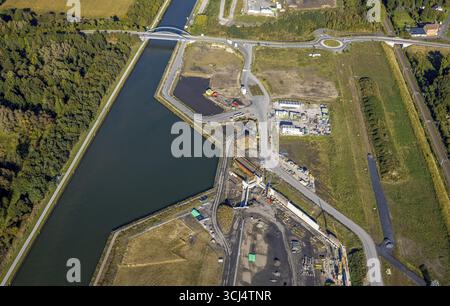 Veduta aerea, Wasserstadt Aden sul canale Datteln-Hamm, area di costruzione per il quartiere urbano pianificato sul sito dell'ex miniera Haus Aden, clo Foto Stock