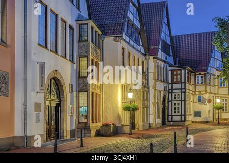 Museo Museumscafe della città vecchia illuminata di notte Minden Germania Foto Stock