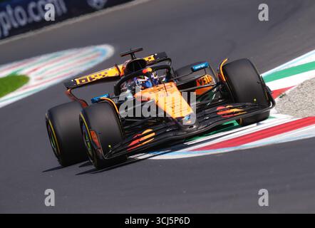 Alex Dunne della McLaren durante le prove libere 1 a Monza, davanti al Gran Premio d'Italia di domenica. Data foto: Venerdì 5 settembre 2025. Foto Stock