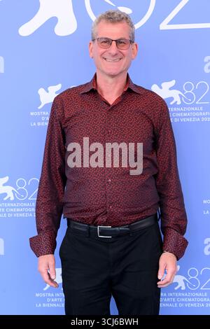 Venezia, Italia. 5 settembre 2025. Venezia, 82° Mostra Internazionale d'Arte cinematografica di Venezia 2025, - giorno 10 - Film fotografico : 'Newport and the Great Folk Dream' nella foto : Robert Gordon Credit: Independent Photo Agency/Alamy Live News Foto Stock