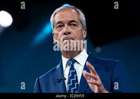 Nigel Farage, leader del Reform UK, parla alla conferenza annuale del partito al NEC di Birmingham, 5 settembre 2025. Foto Stock