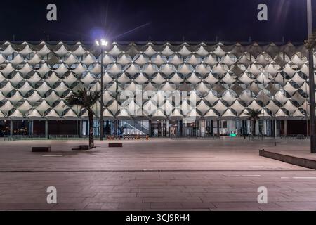 Facciata moderna della Biblioteca Nazionale Re Fahd a Riyad, Arabia Saudita. Foto Stock