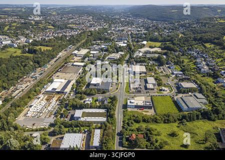 Vista aerea, zona industriale di Rosendahler Strasse, binari ferroviari, Gevelsberg, zona della Ruhr, Renania settentrionale-Vestfalia, Germania, zona industriale, Rosenda Foto Stock